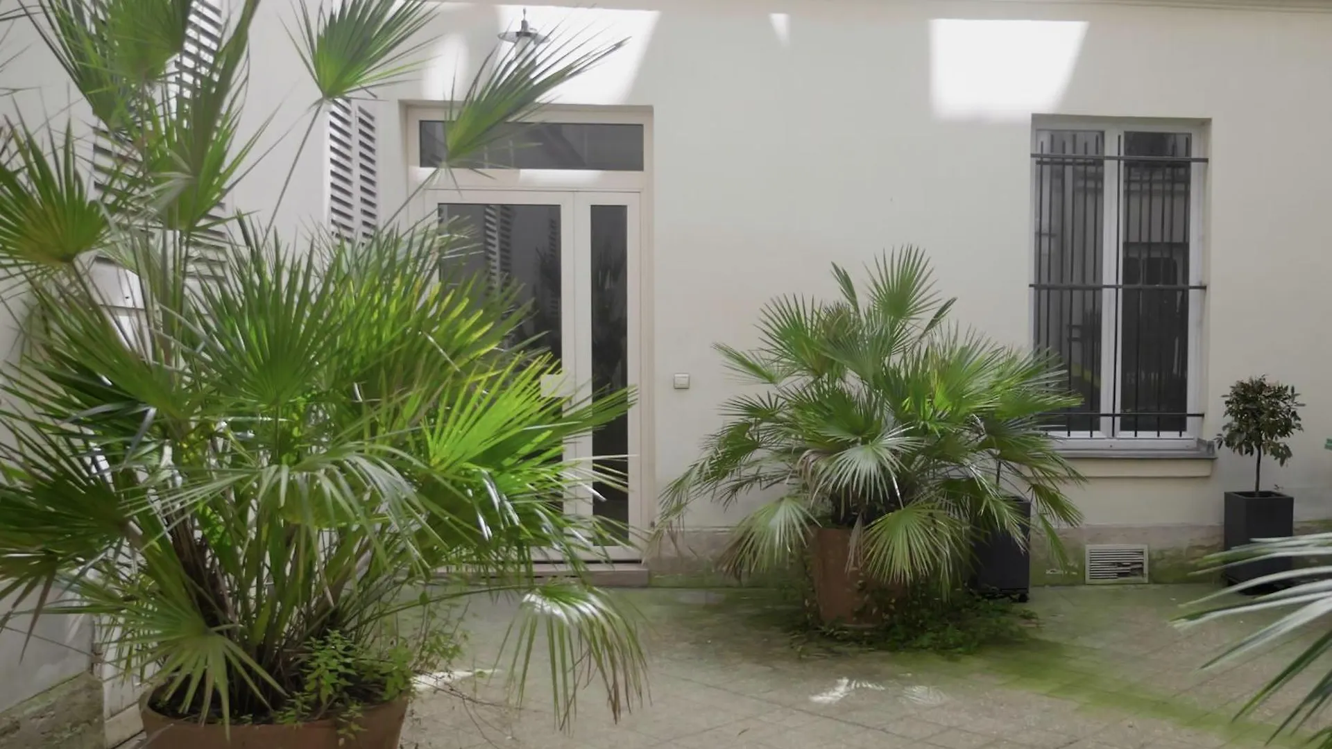 Apartment Au Coeur De 6eme Paris